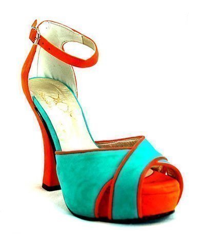 Zapato de gamuza aqua y naranja de Nicolas Nieves